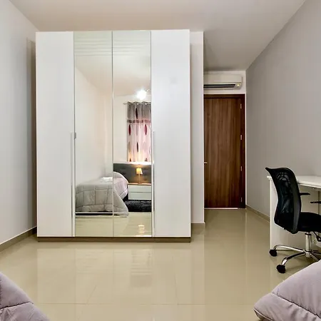 Viani Apartment Sliema